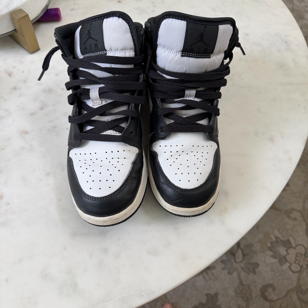 Kids' High-Top Sneakers - Black/White